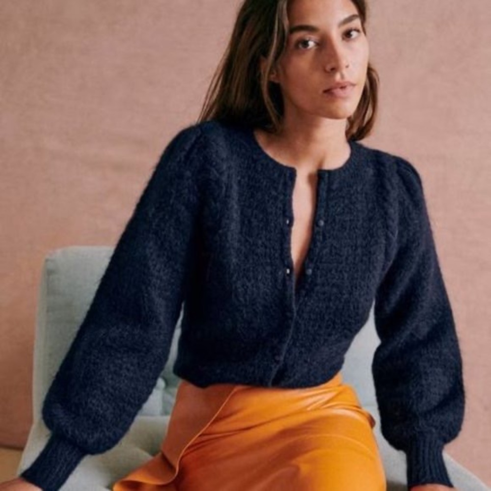 Sézane Anouk Sweater in navy NWOT
